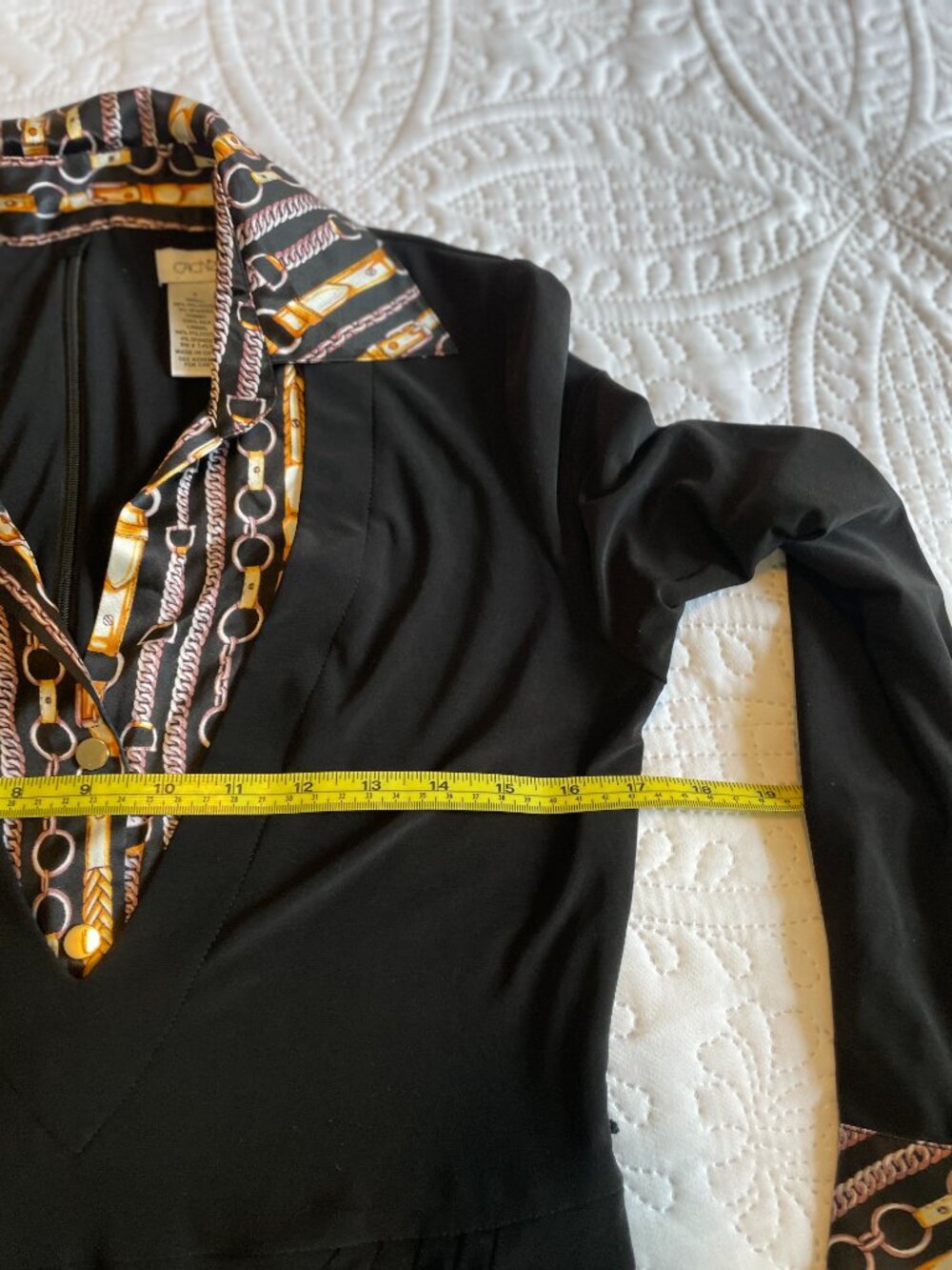 Cache elegant black and print dress - Picture 8 of 12